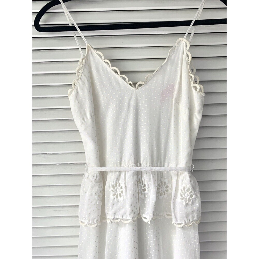 Vintage 1970s 70s White Polka Dot Embroidered Daisy Maxi Peplum Dress XS Boho